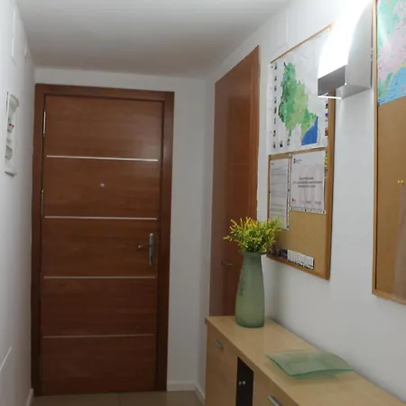 펜션 Piso Solymar Trimar