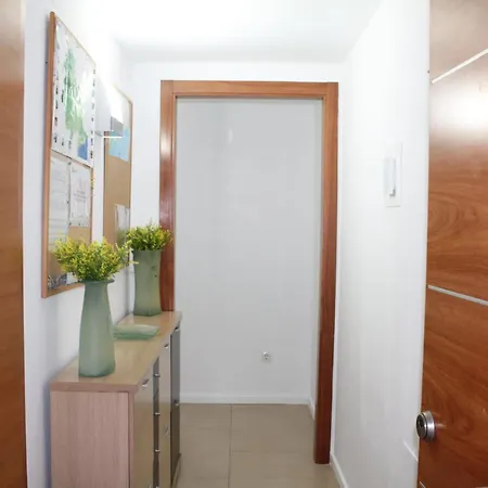 펜션 Piso Solymar Trimar *